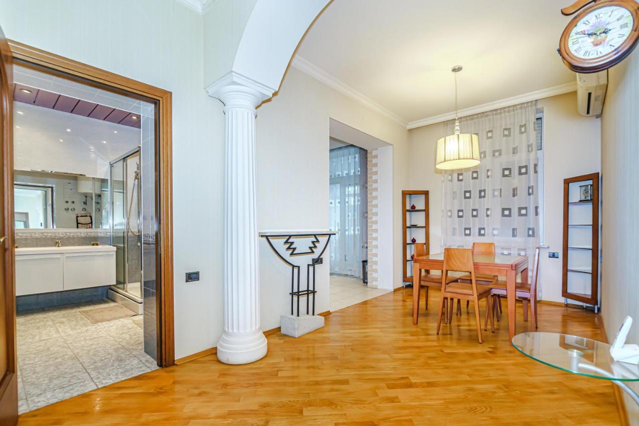 Vip Apartamen Nizami Street Daire Bakü Dış mekan fotoğraf